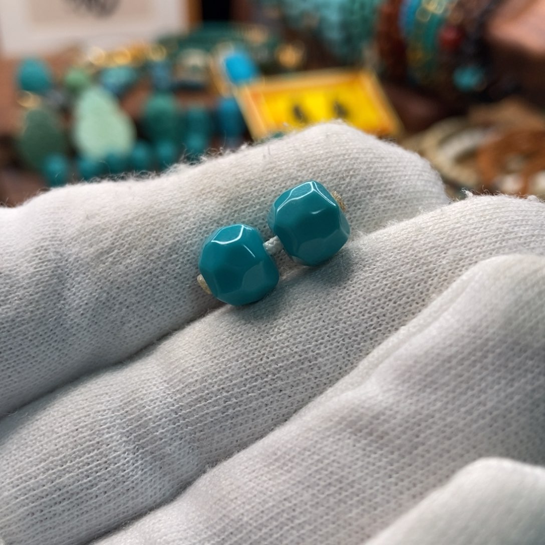 绿松石珠宝奇石未镶嵌8.5mm