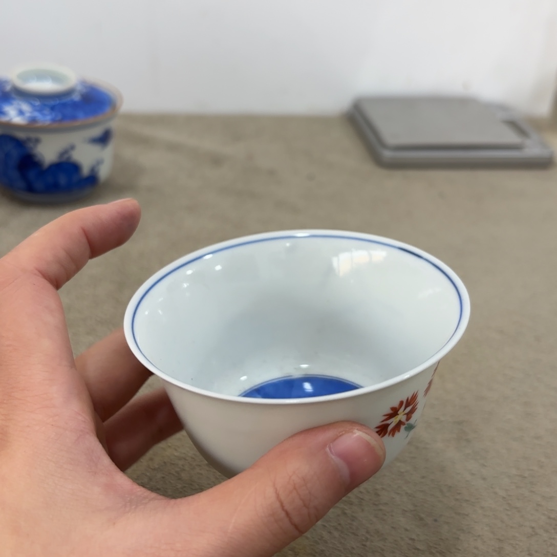 瓷片非常好看漂亮的物品 