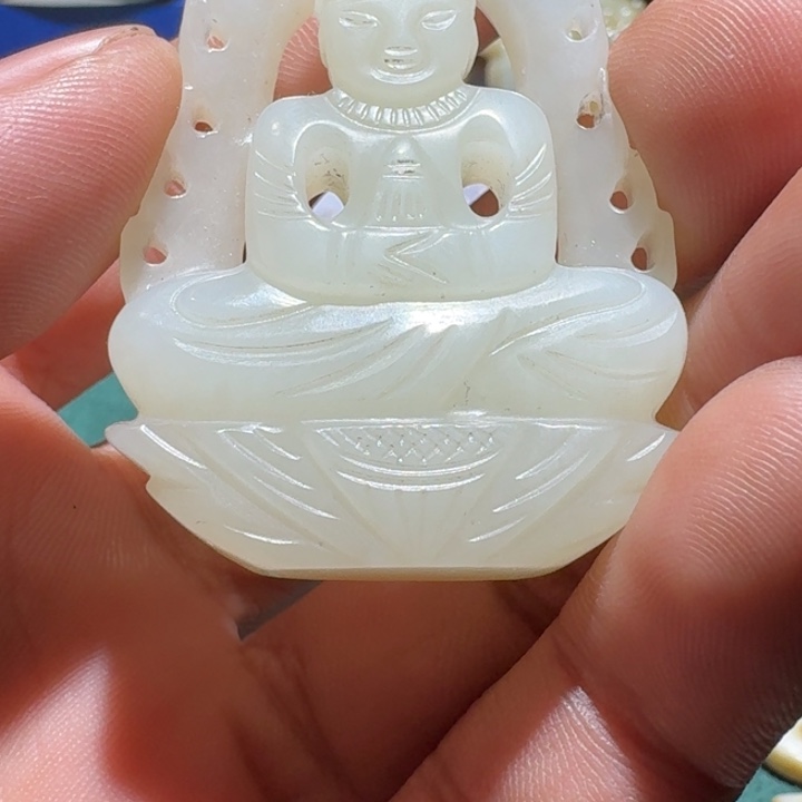 和田玉（糖玉）颈饰未镶嵌东*雨