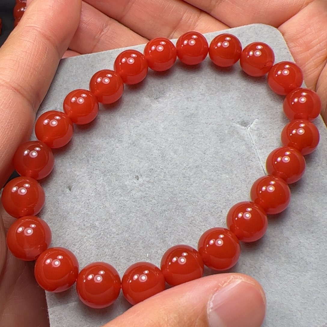 南红玛瑙手串未镶嵌
