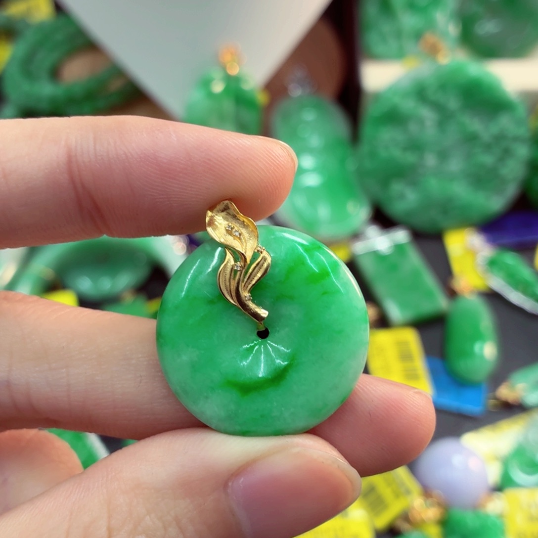 翡翠18K金镶嵌吊坠(不含链)