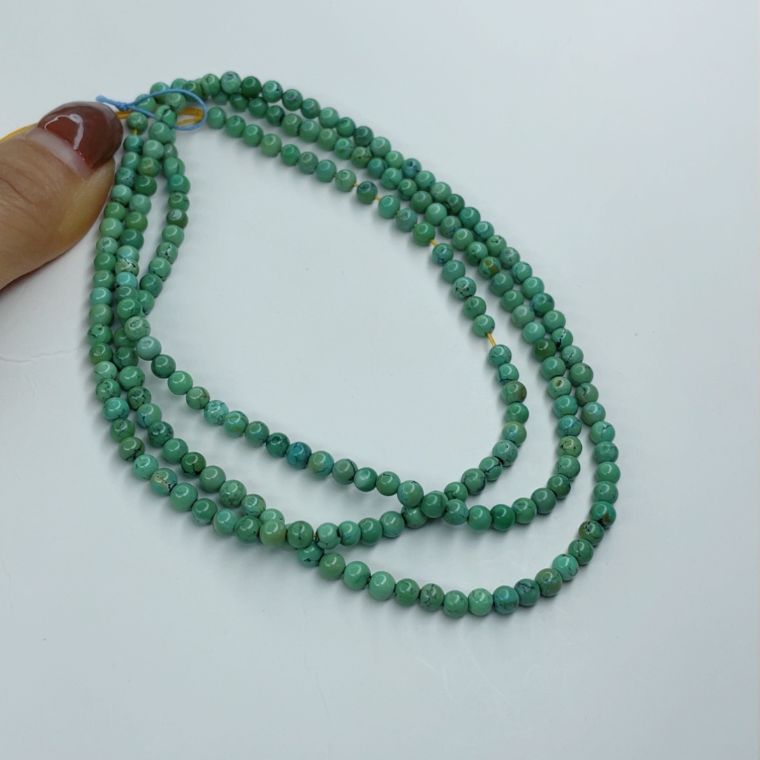 绿松石颈饰未镶嵌背*
