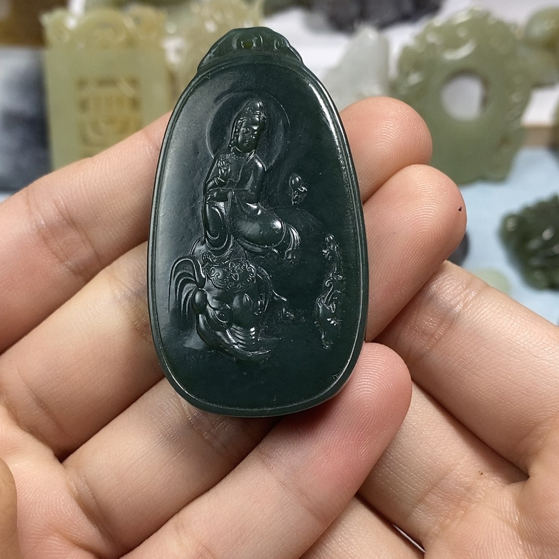 和田玉未镶嵌挂件