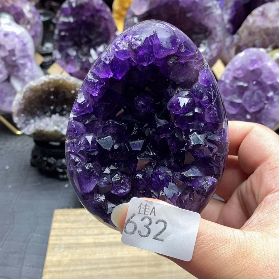 未镶嵌大型摆件（非配饰）紫晶