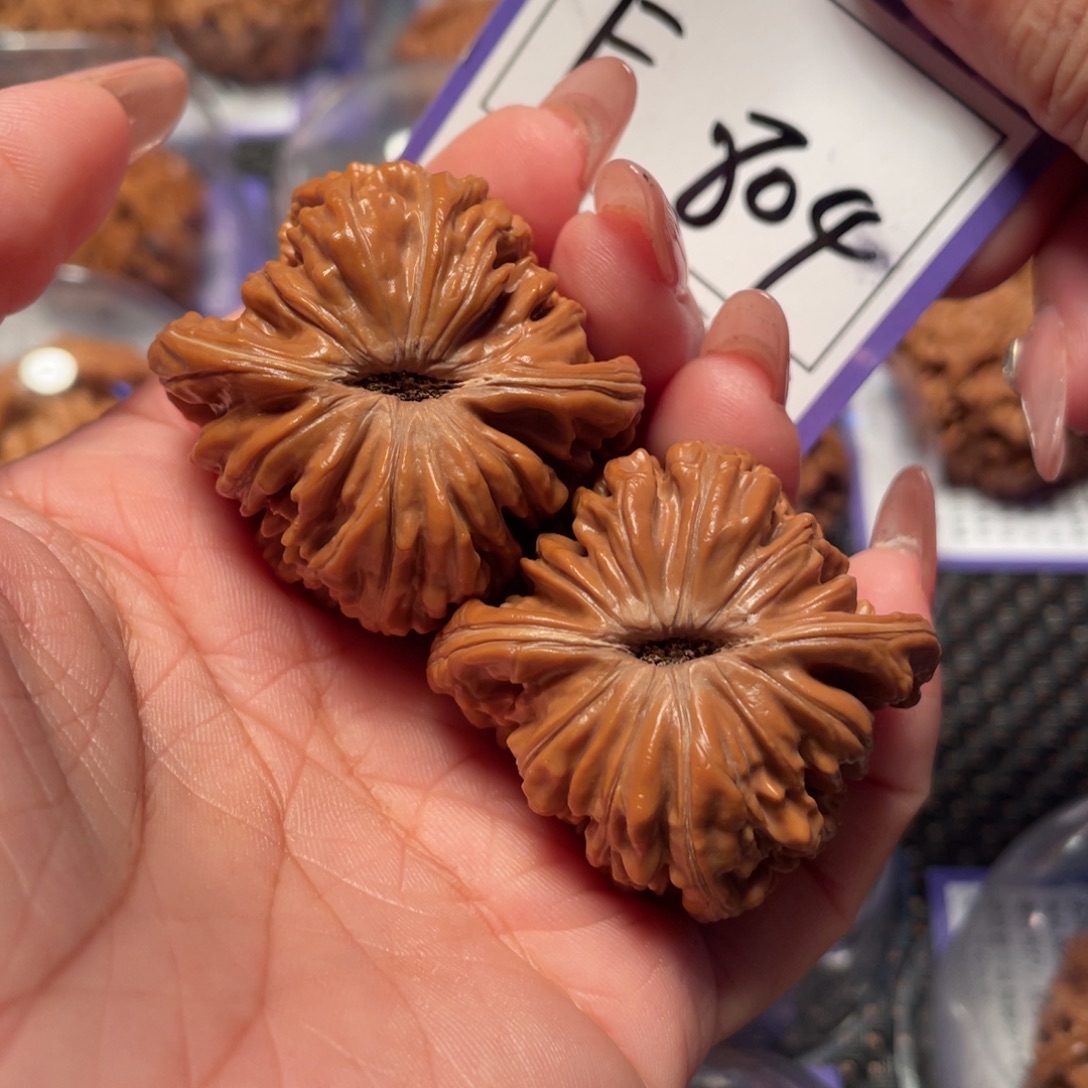 文玩核桃把件804哈楼子42