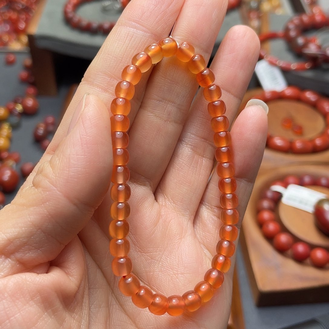未镶嵌手串5多样性发1南红玛瑙