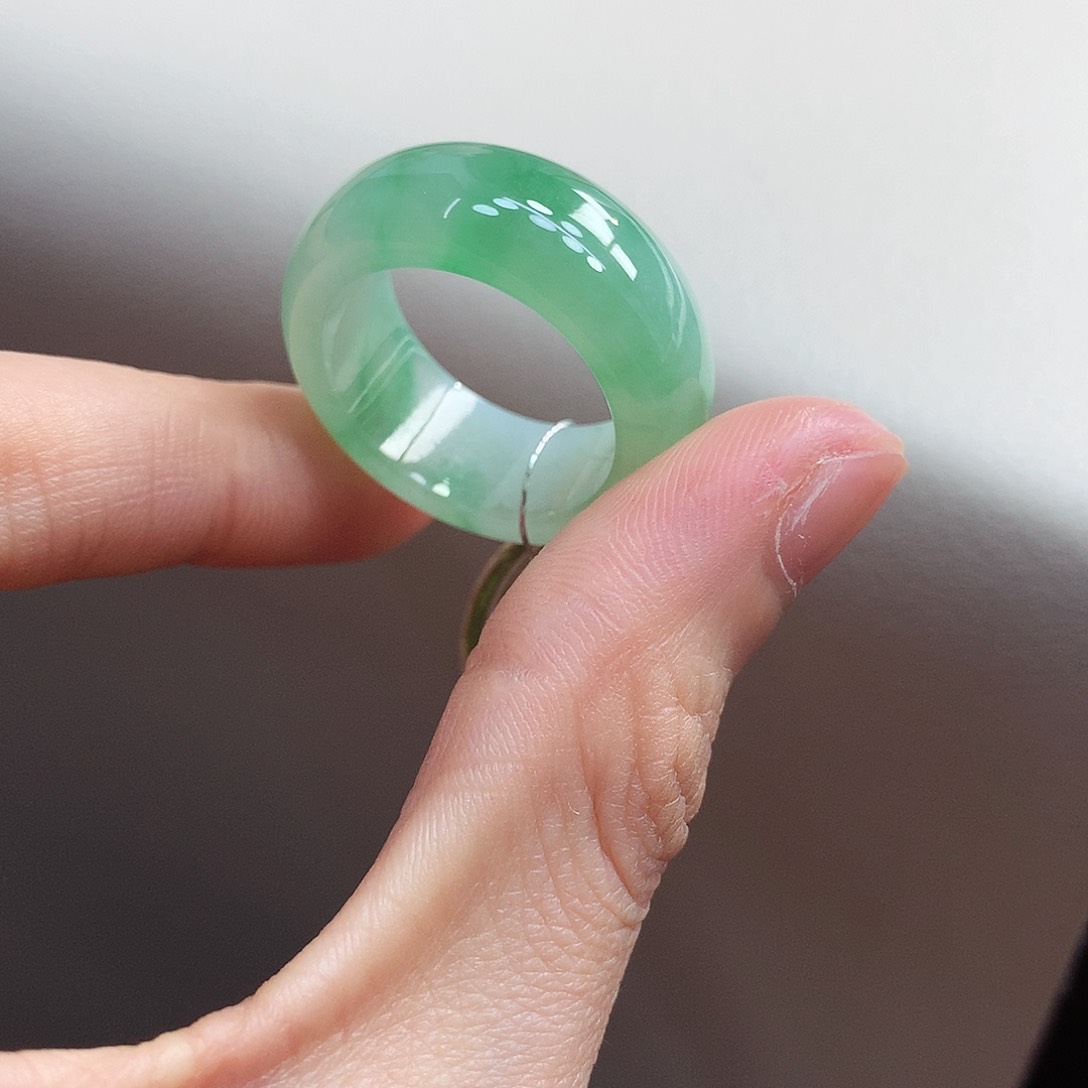 翡翠戒指未镶嵌23号