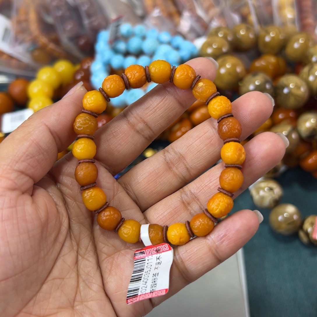 未镶嵌琥珀珠宝奇石1452