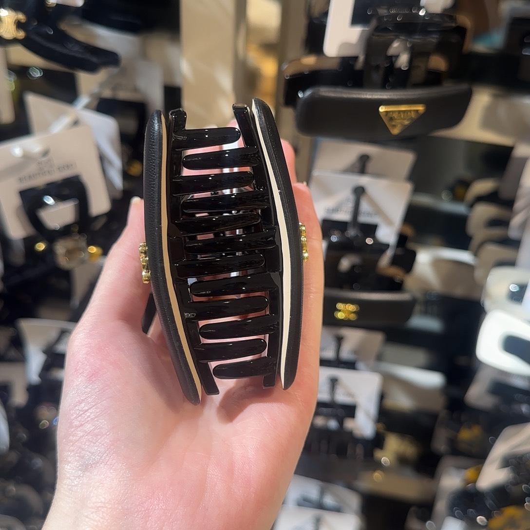 布艺非金属黑色半抓塞塞