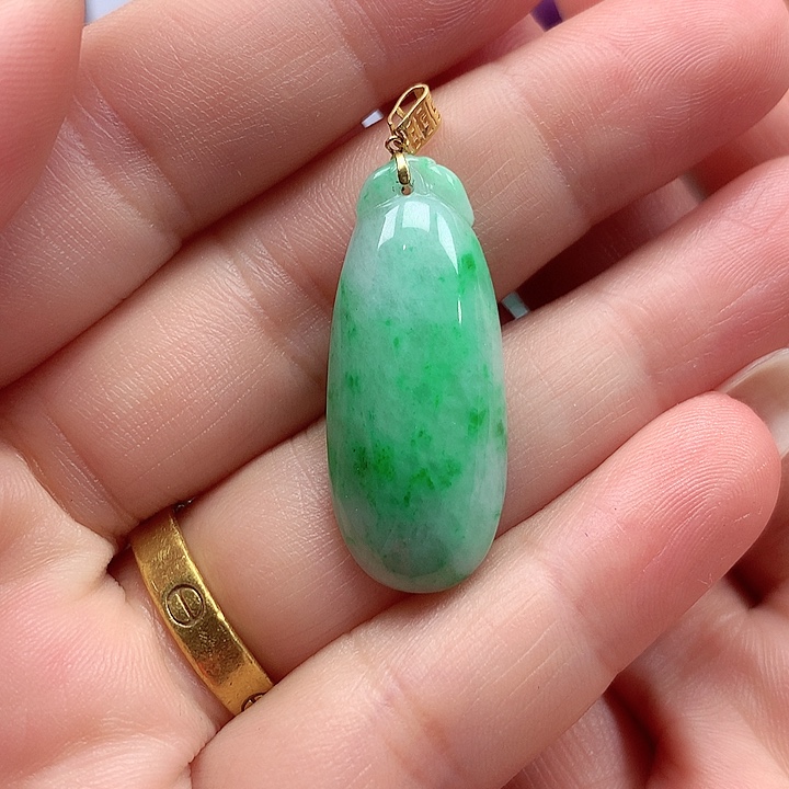 颈饰18K金镶嵌翡翠翡翠