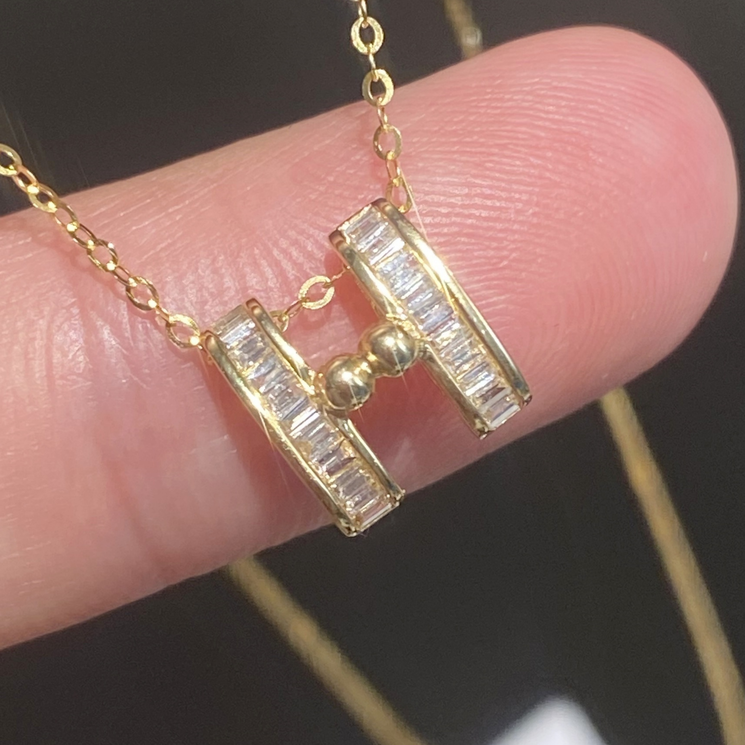 18K金镶钻项链镶嵌钻石闪O链