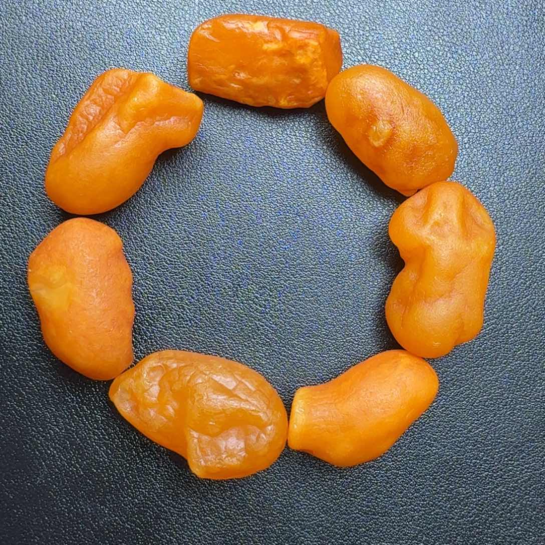 琥珀裸石未镶嵌孙****海漂手串打孔穿串