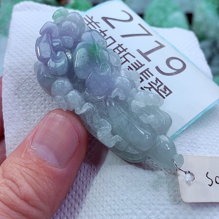 吊坠(不含链)未镶嵌翡翠