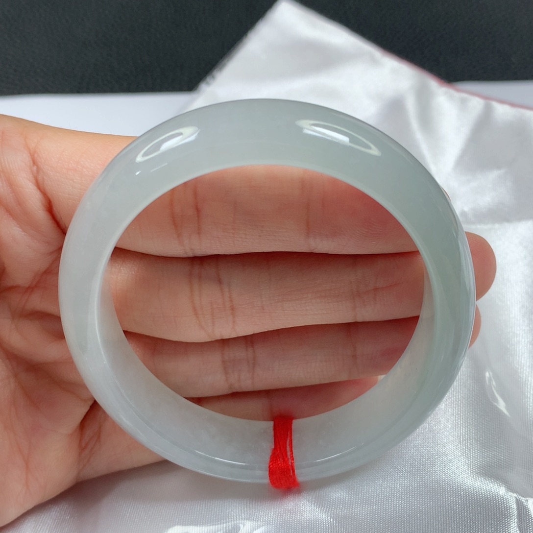 翡翠手镯未镶嵌天然56贵妃