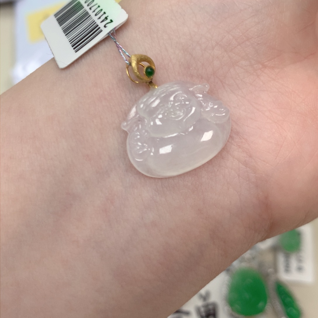 翡翠颈饰18K金镶嵌财神爷