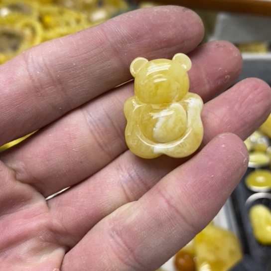 蜜蜡裸石未镶嵌吊坠