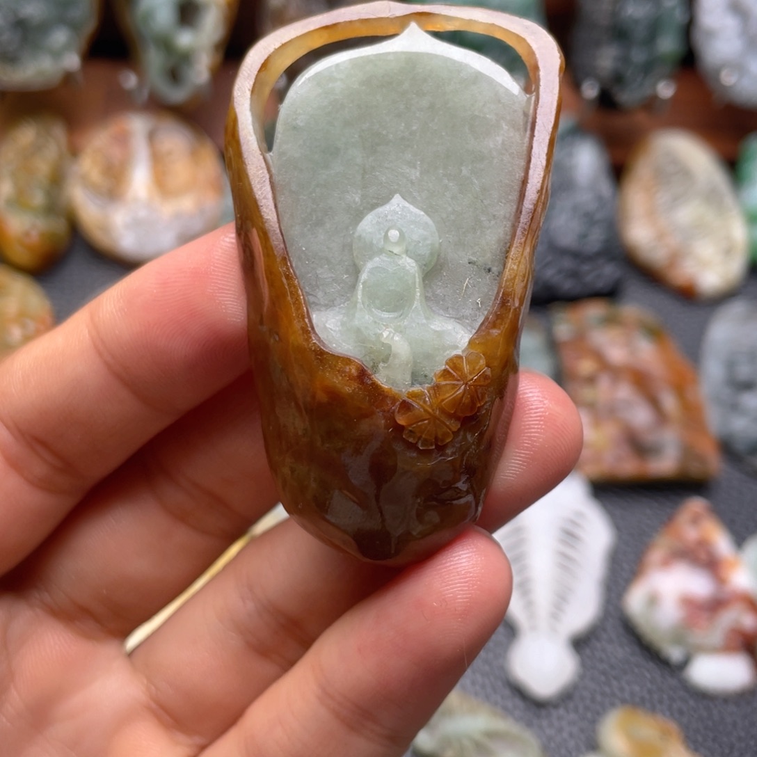 定制翡翠未镶嵌翡翠