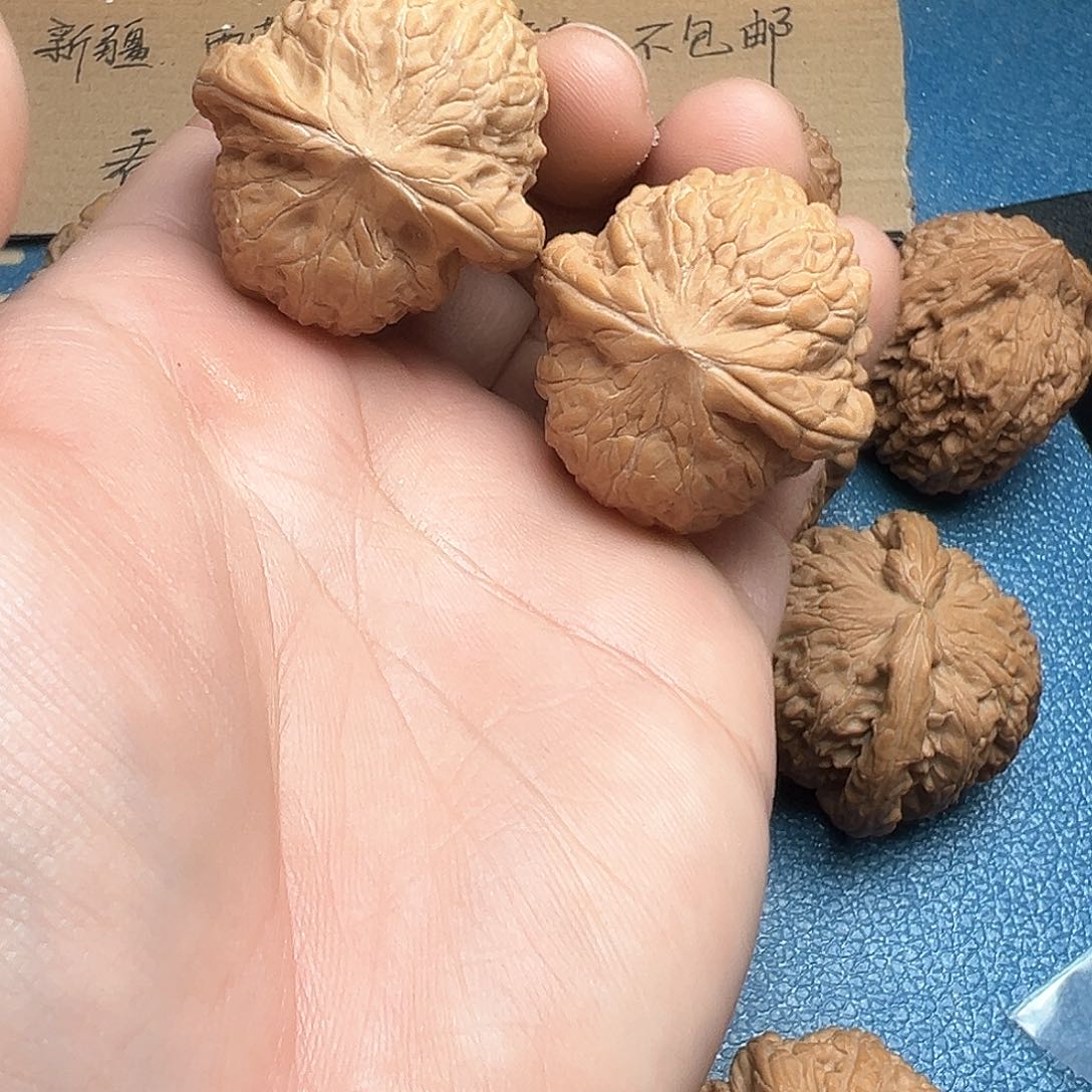 文玩核桃把件36.5铁锤