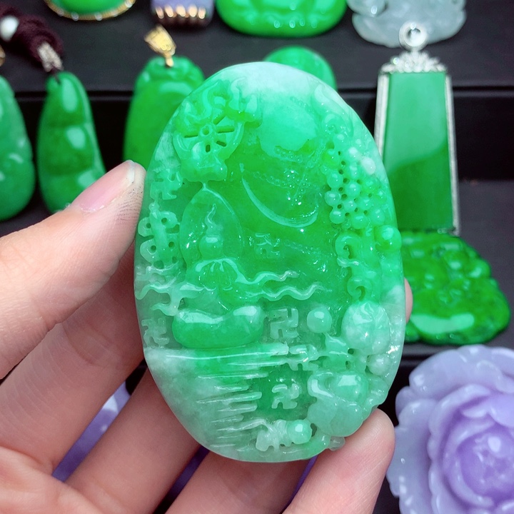 翡翠未镶嵌吊坠(不含链)