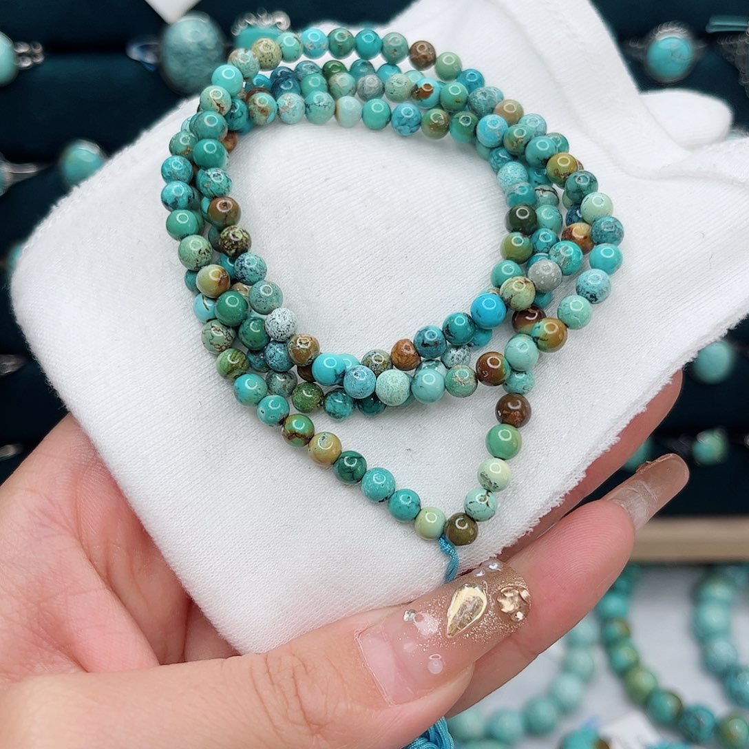 绿松石绿松石未镶嵌