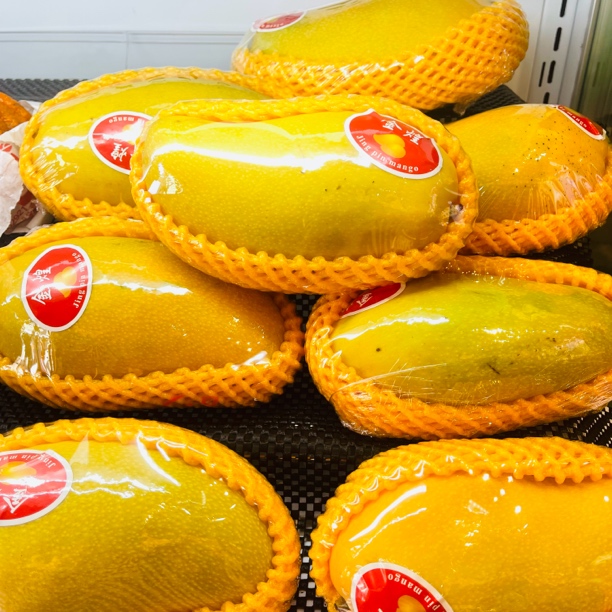 金煌芒480～430克左右一个