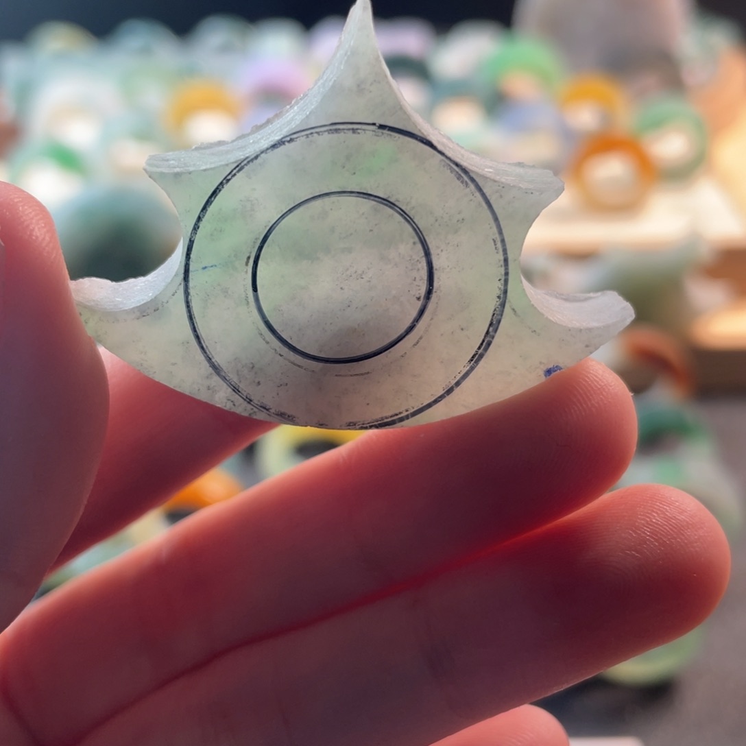 定制翡翠未镶嵌戒指