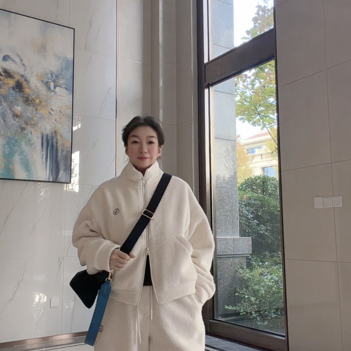 Marang女款冬季立领加绒加厚休闲百搭卫衣外套