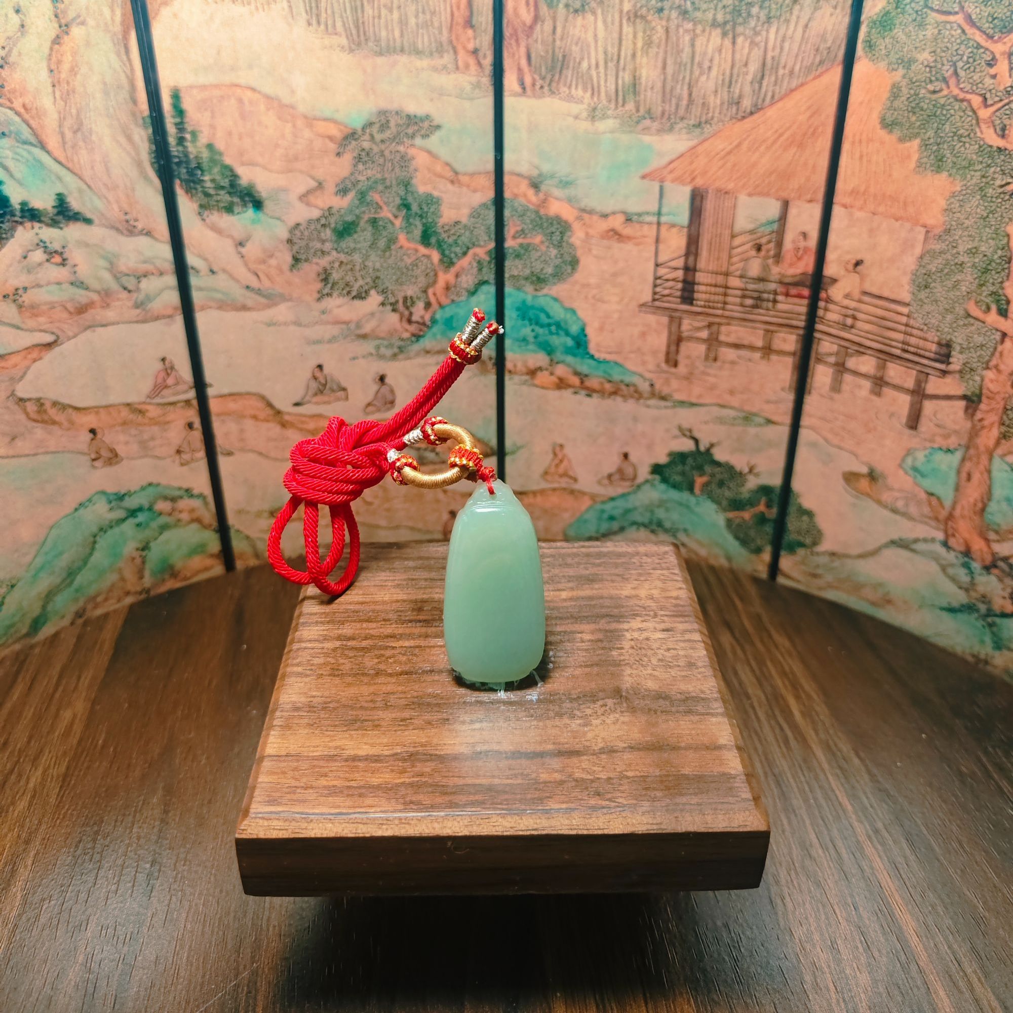 Q和田玉水滴无事牌吊坠0525