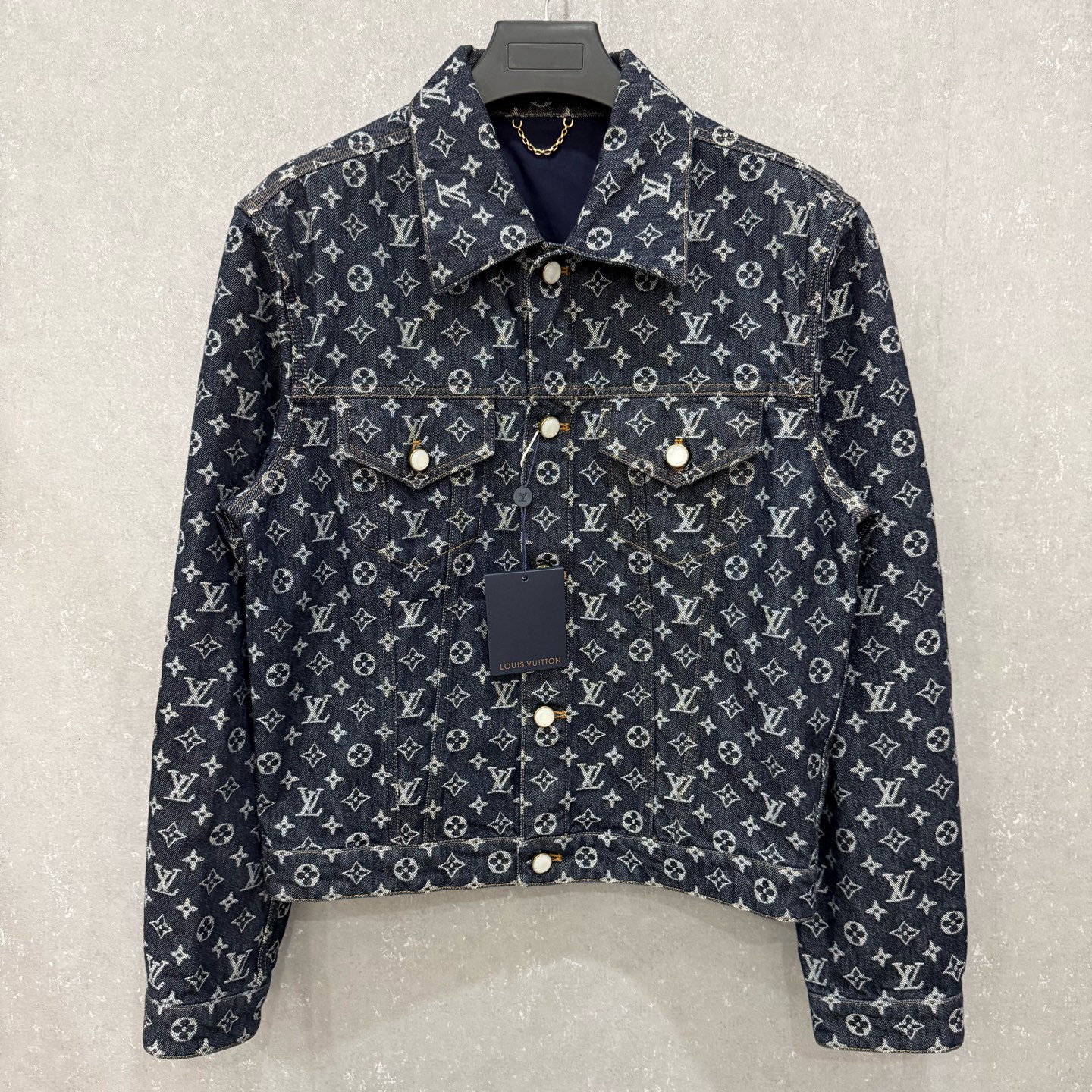 未使用 LouisVuitton/路易威登 满印珍珠扣牛仔夹克46码007252