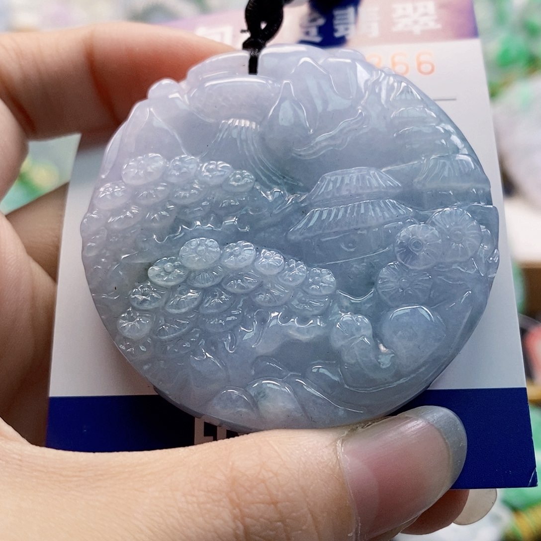吊坠(不含链)未镶嵌翡翠
