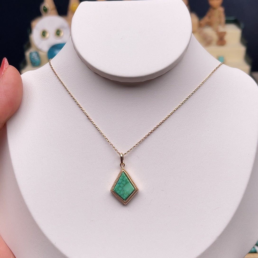 绿松石颈饰合金项链