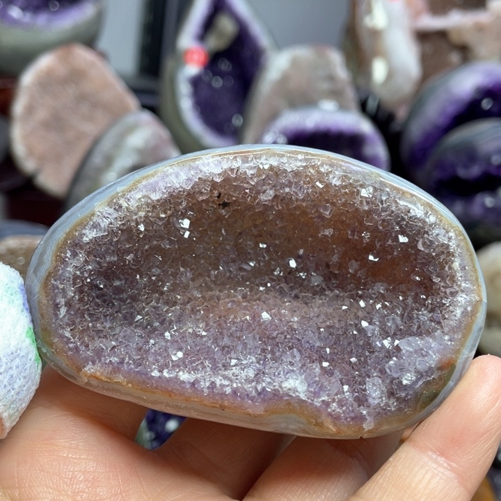 水晶摆件未镶嵌捡漏