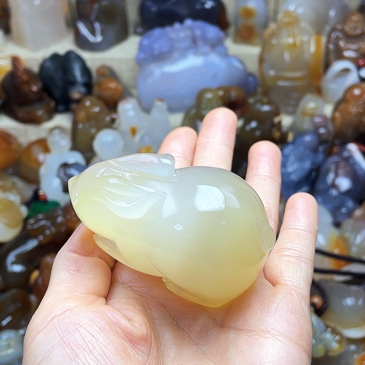 玛瑙/玉髓未镶嵌饰品