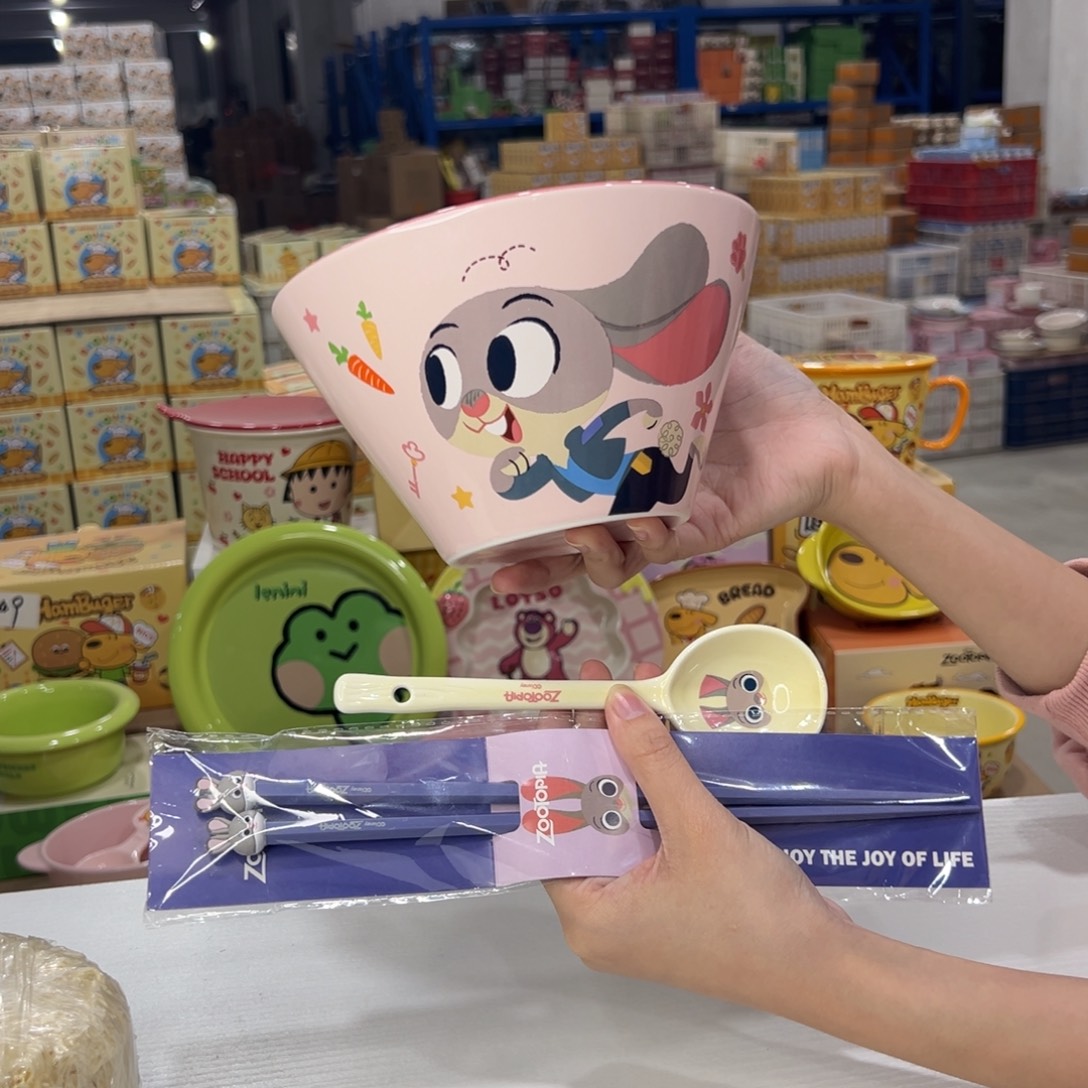 瓷600 家勺子筷子。陶瓷陶瓷天 