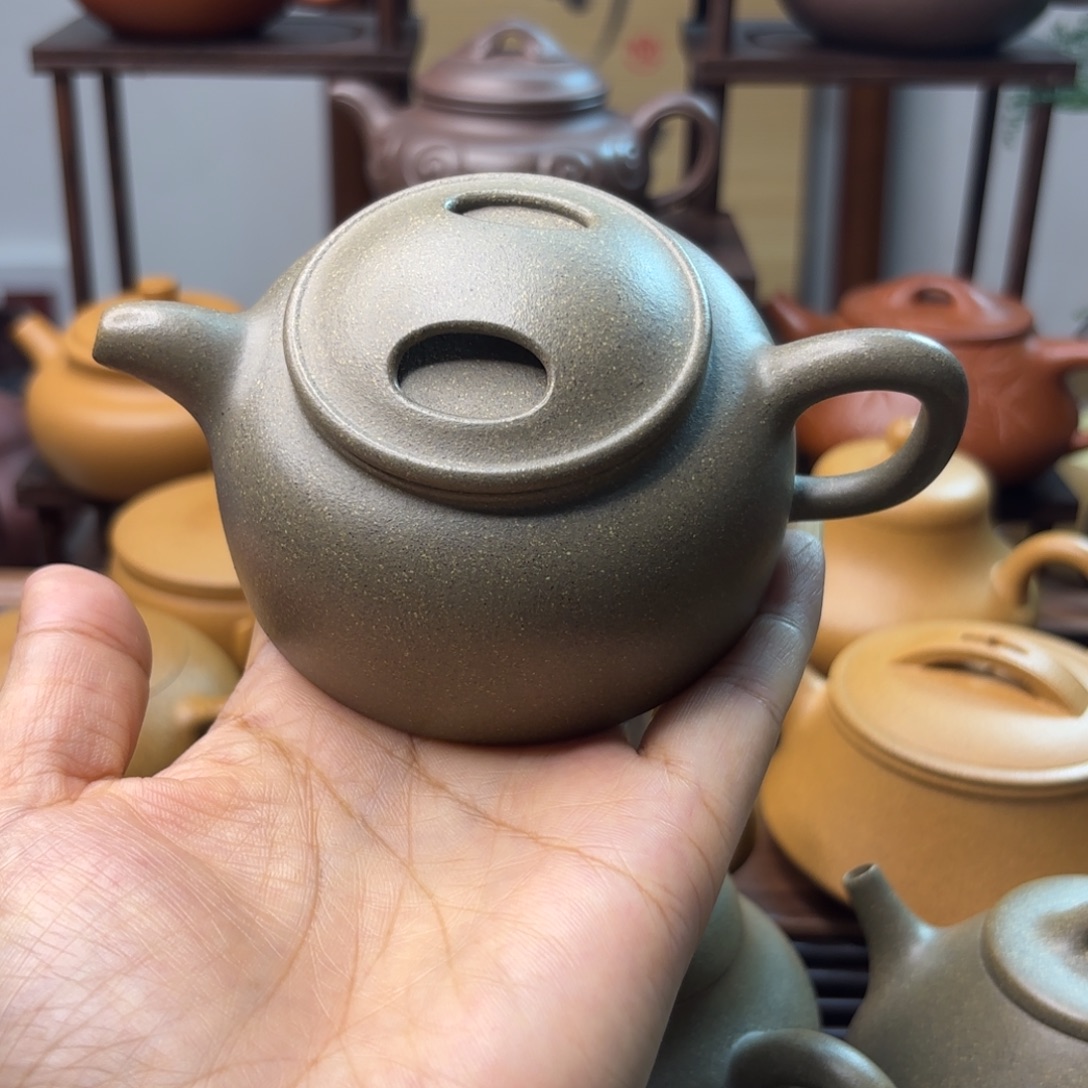 茶壶紫砂1青段牛盖180cc