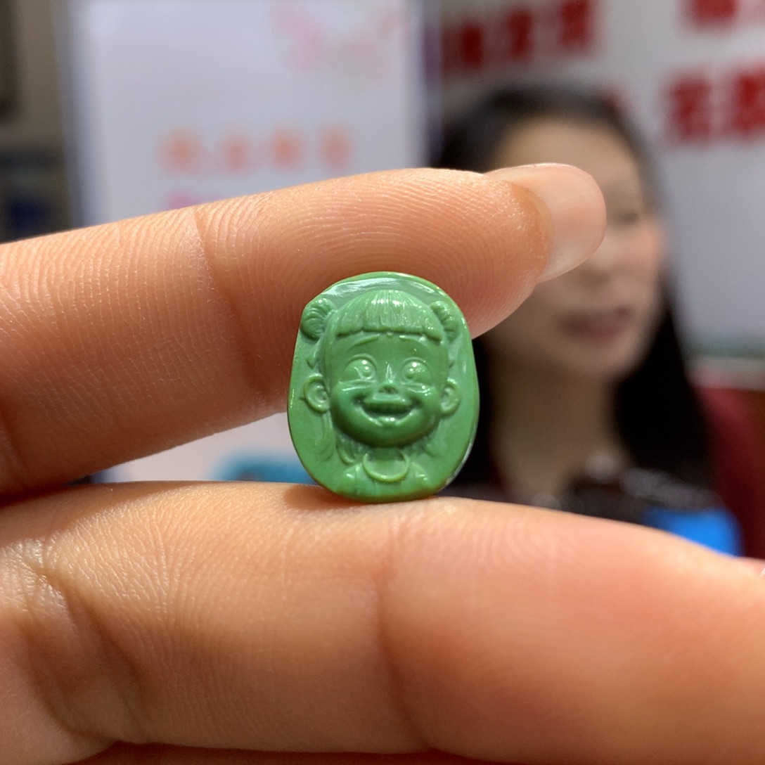 绿松石配饰未镶嵌