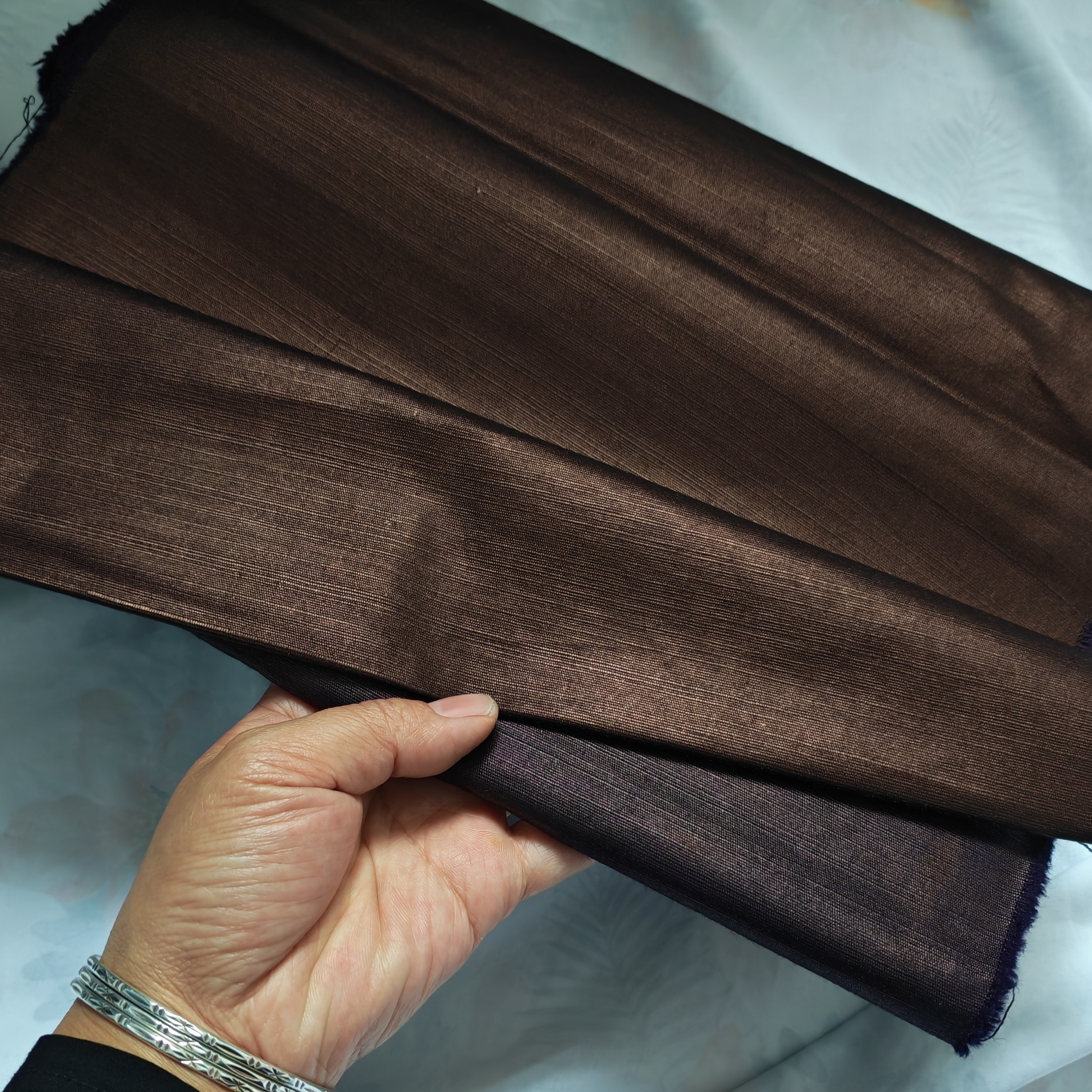 云南文山丘北壮族苗族平板亮布不褪色40、80公分宽