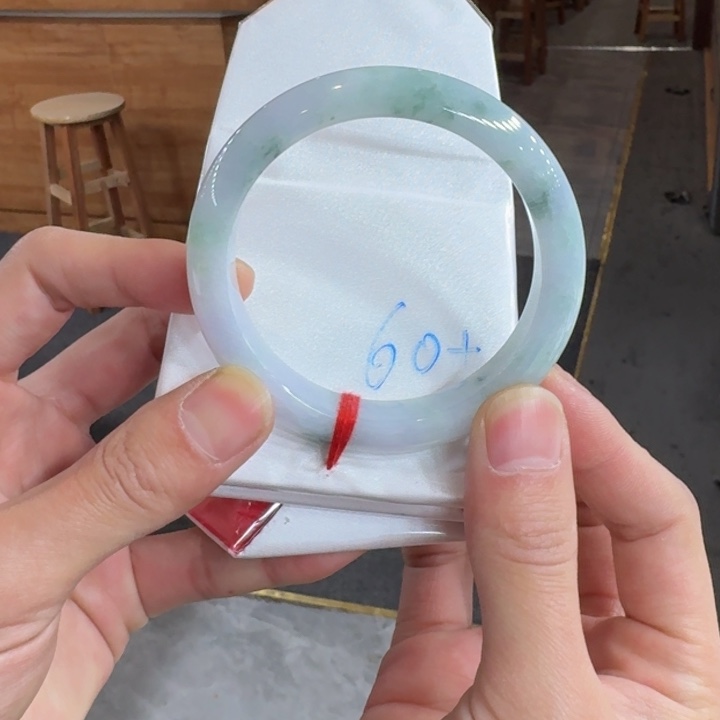 翡翠手镯未镶嵌纯天然缅甸翡翠A货买断