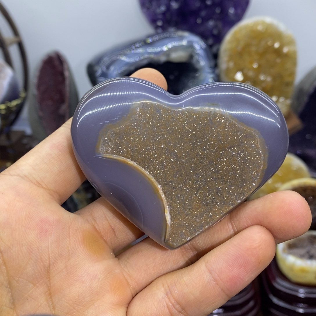 未镶嵌水晶大型摆件（非配饰）