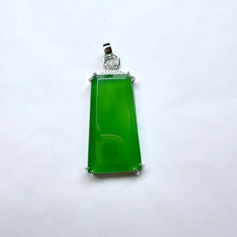 -S015-天然  高端  大气   -时尚  绿玉髓   绿无事牌吊坠赠链