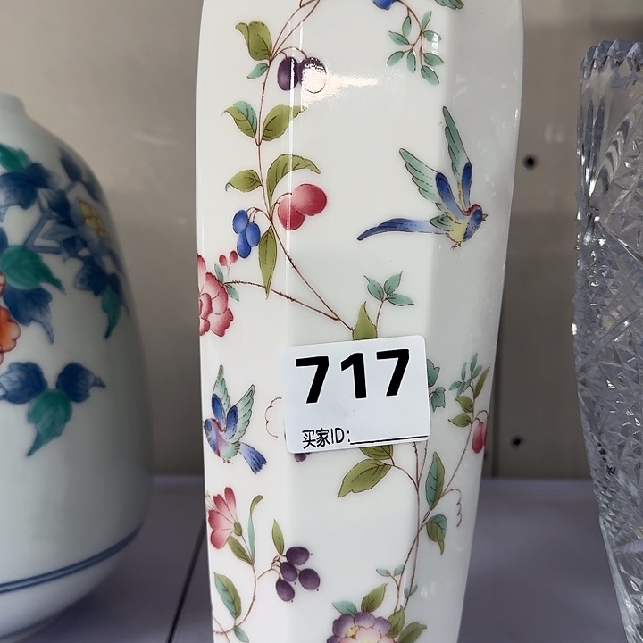 紫砂祝大家新年快乐幸*?