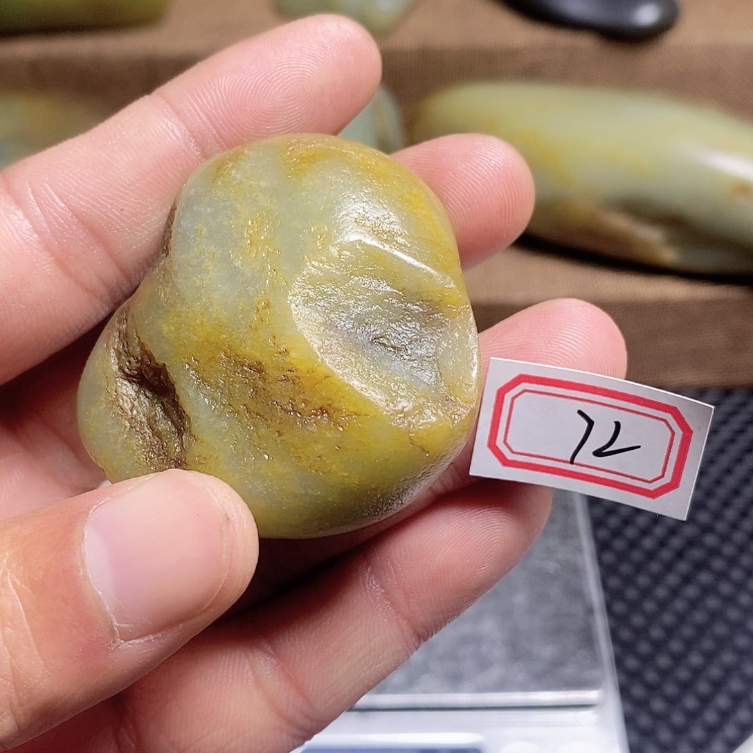 未镶嵌和田玉挂件72