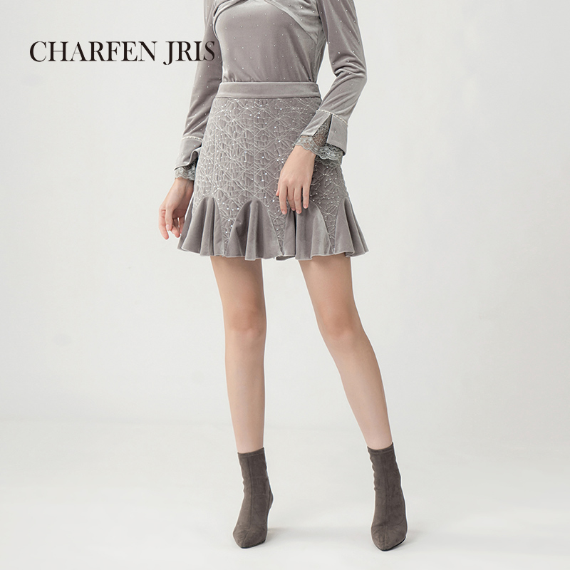 【达人专享】朝峰新款高腰显瘦鱼尾丝绒绣花半身裙FJE5D636-6058E