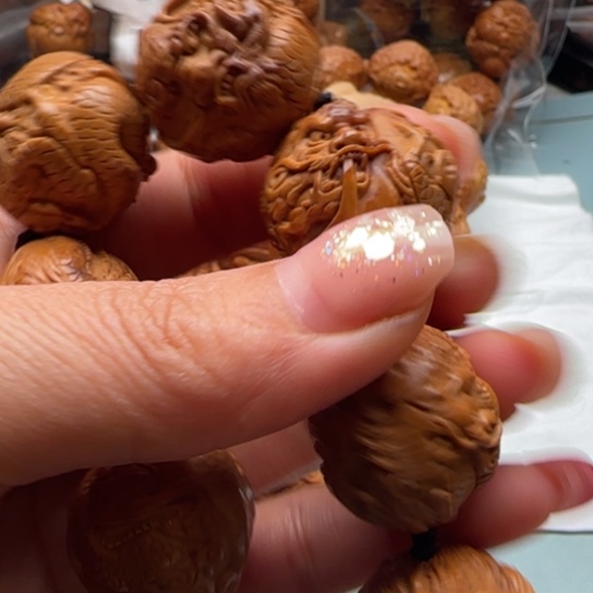 吊坠橄榄核橄榄雕工艺的