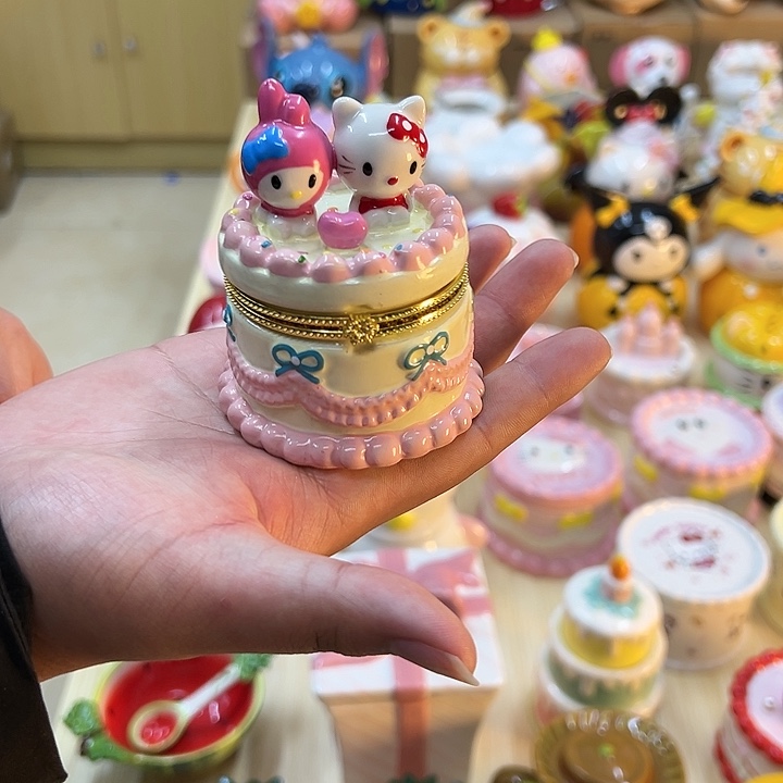 摆件陶瓷等行业的产品出口