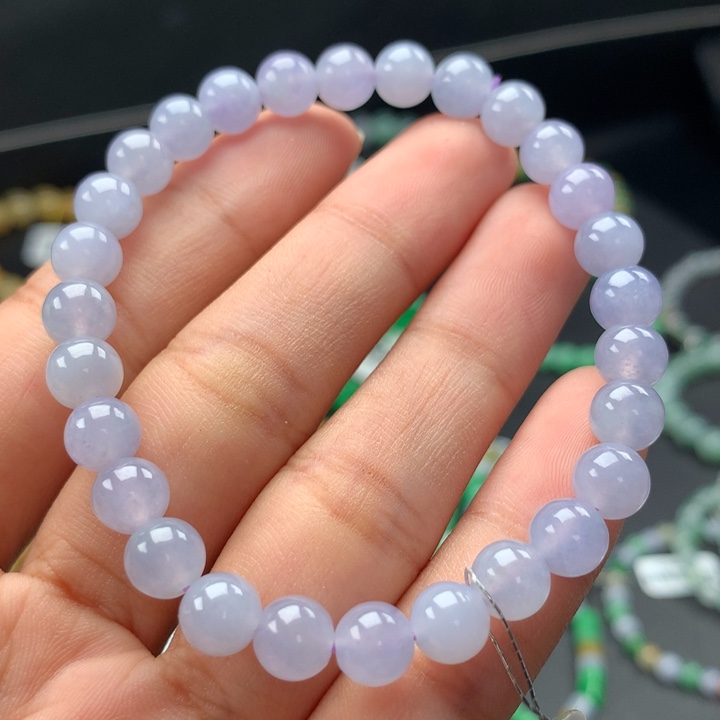 翡翠手镯未镶嵌卡