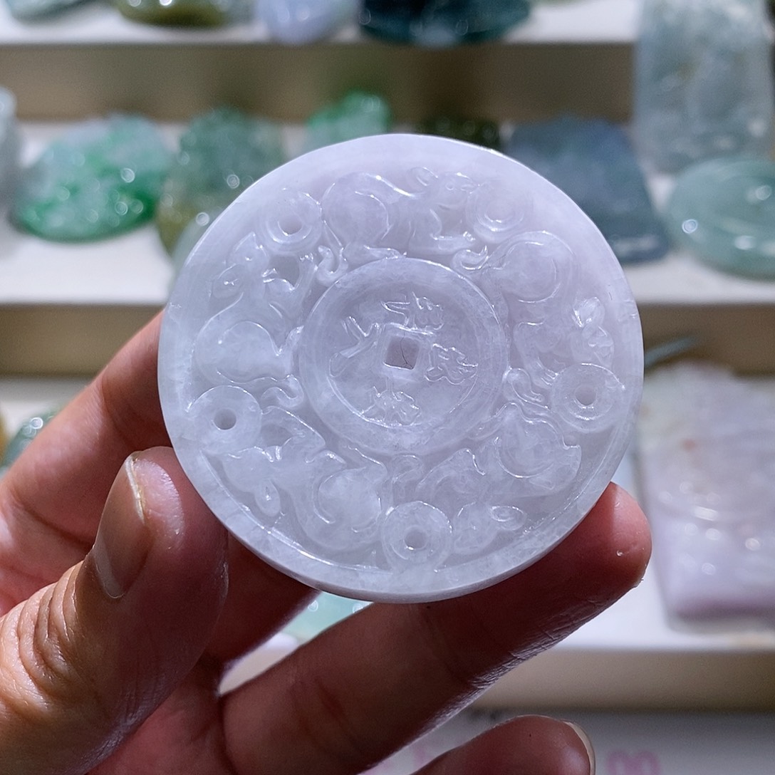 【闪购商品】翡翠颈饰未镶嵌鼠牌