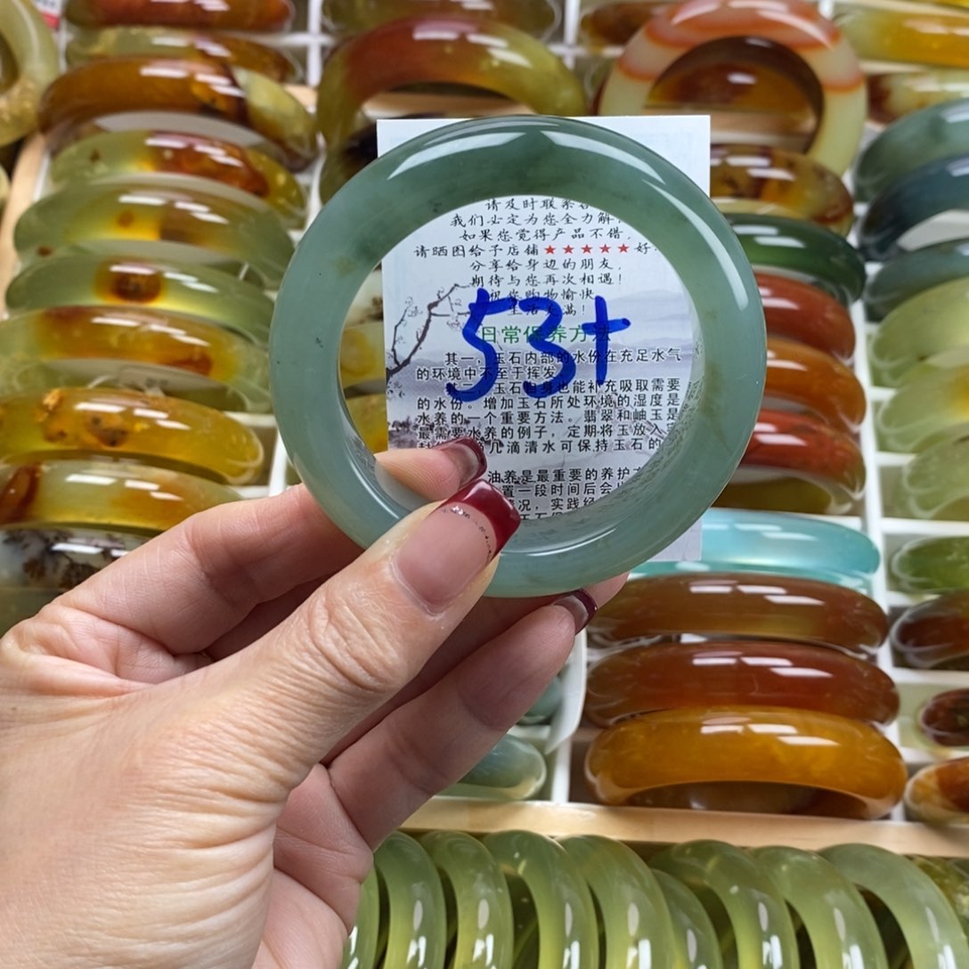 未镶嵌蛇纹石玉手镯