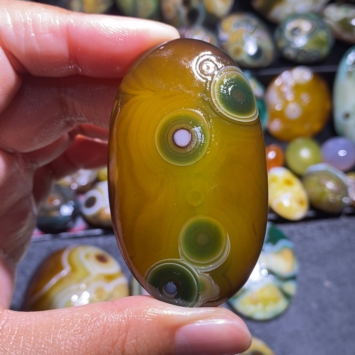 玛瑙/玉髓珠宝奇石未镶嵌