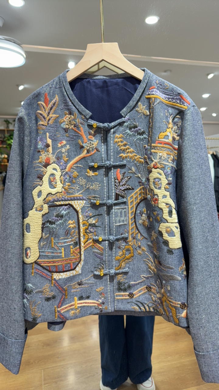 春款国风刺绣外套